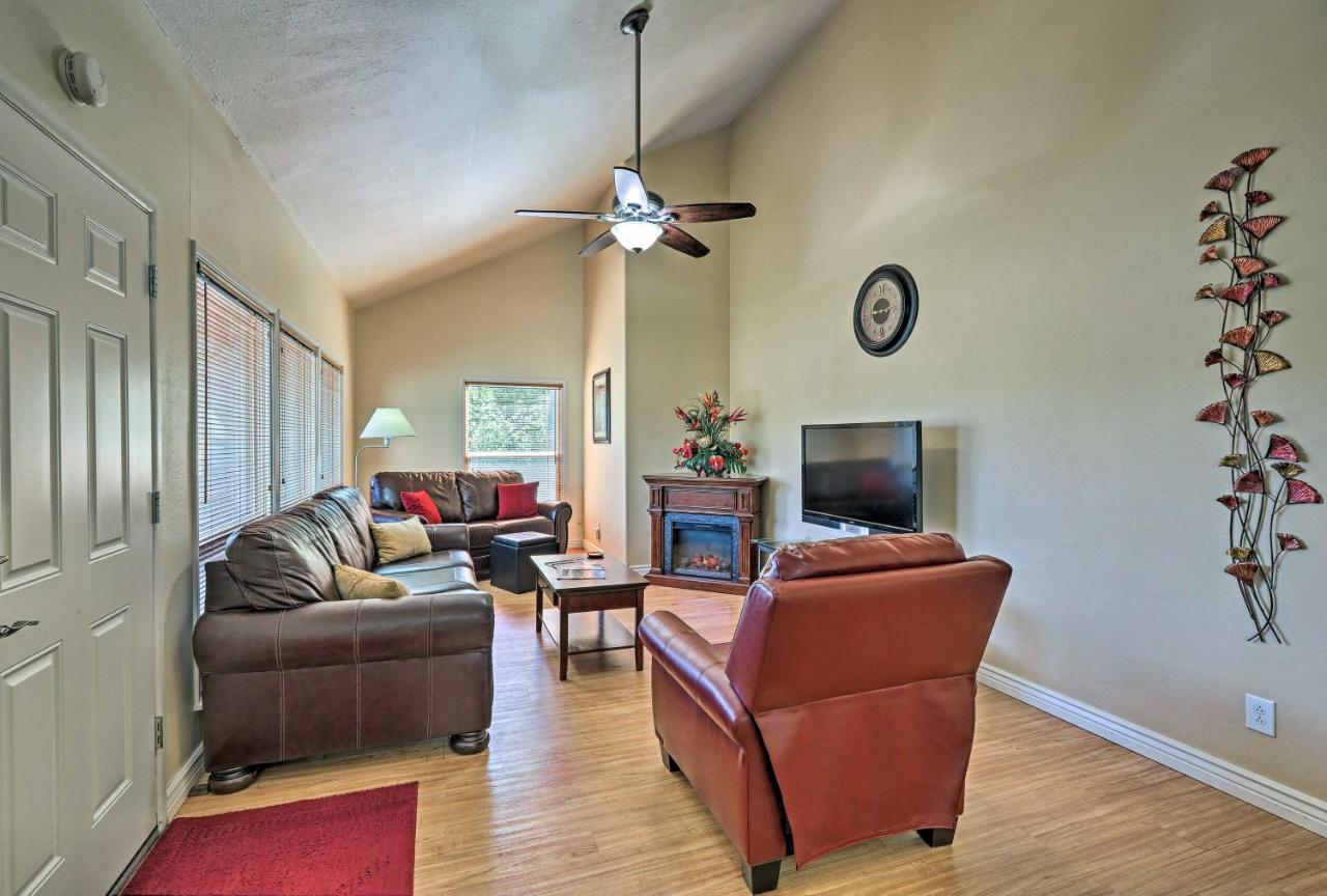 Flagstaff Townhome With Deck Easy Access Downtown! Exterior foto
